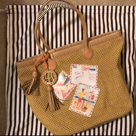 Henri Bendel Large Beach Bag - Picture 2 of 7